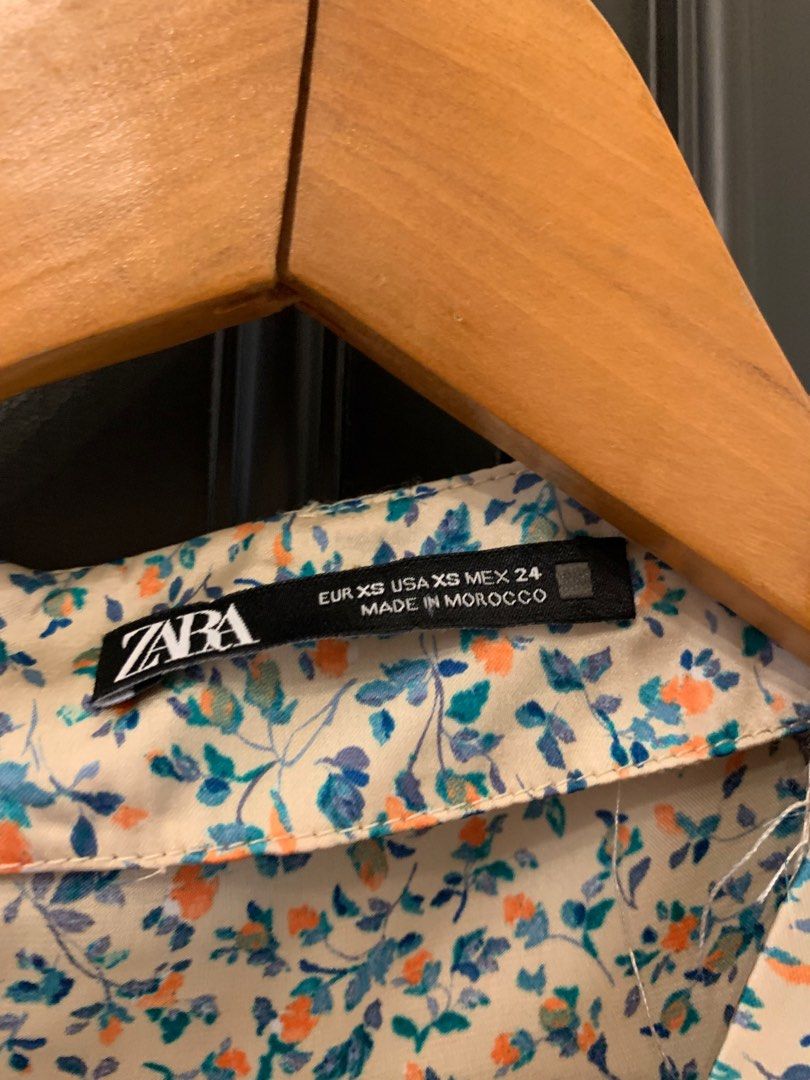 zara (Category: Skirts) located in Kuala Lumpur. Submitted by dolceamorthings (Listing ID 1219438904, Image 3). Description: zara h&m uniqlo monki.