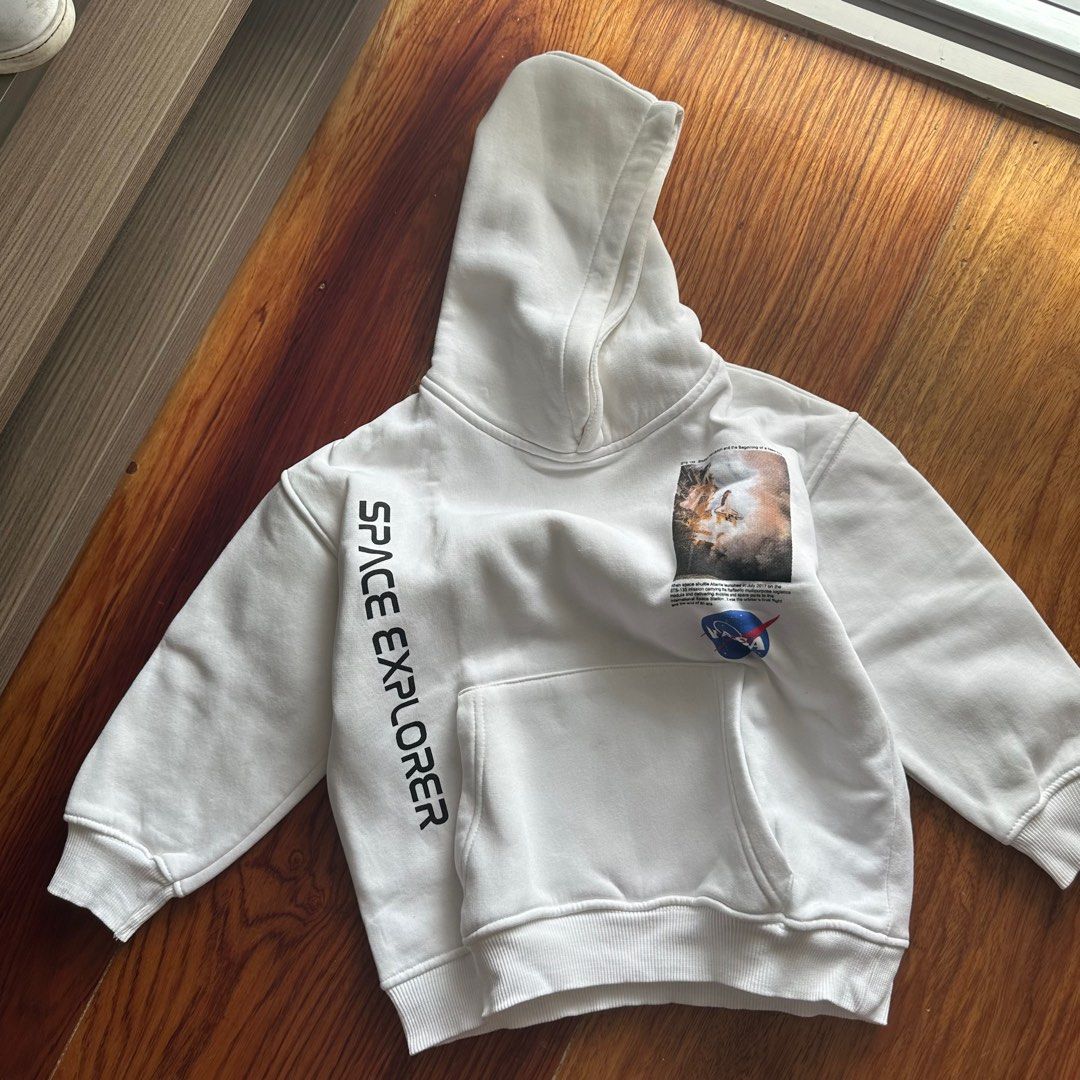 Zara 2025 nasa hoodie