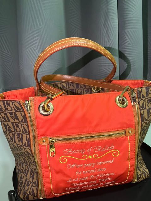 100% Ori BONIA 2 way bag (LimitedEdition）, Women's Fashion, Bags & Wallets,  Purses & Pouches on Carousell