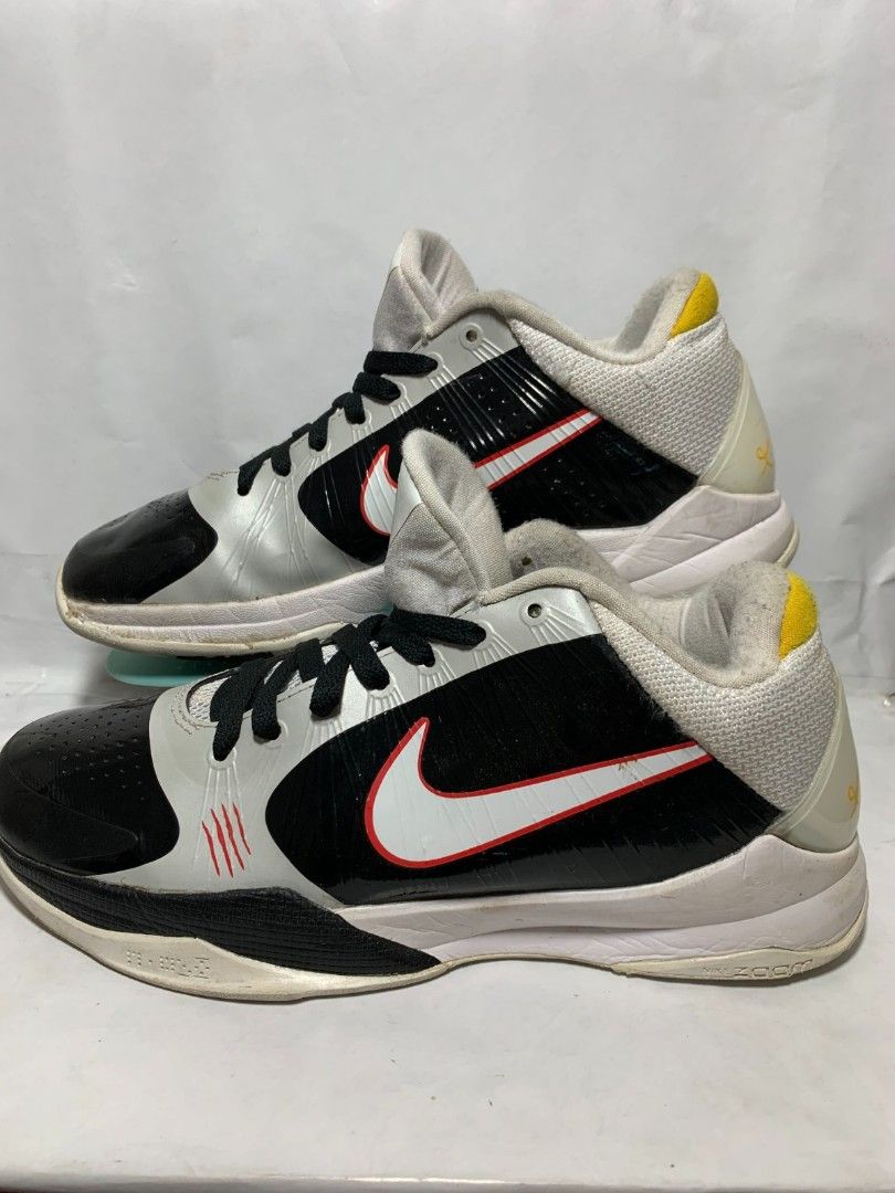 136. Nike Kobe 5 Protro Bruce Lee Alternate White Black Red, SIZE 40.5 /  25.5 CM