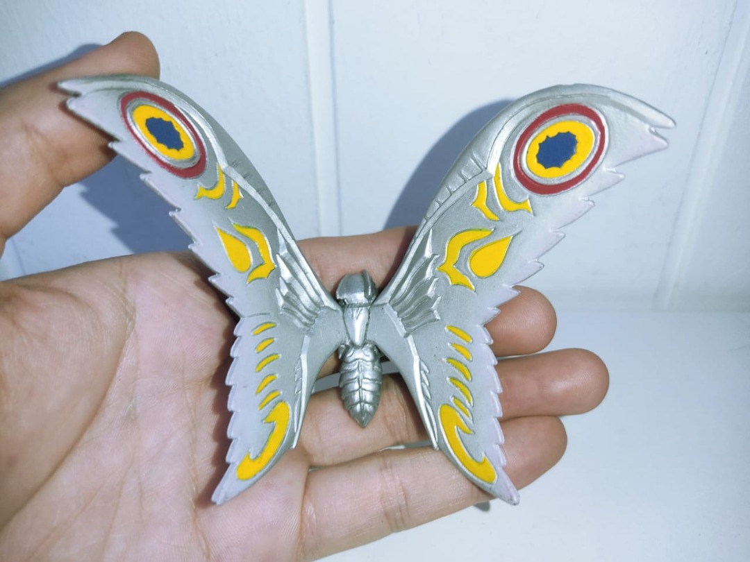 1998 GODZILLA ARMORED MOTHRA BANDAI GASHAPON, Hobbies & Toys, Collectibles  & Memorabilia, Fan Merchandise on Carousell