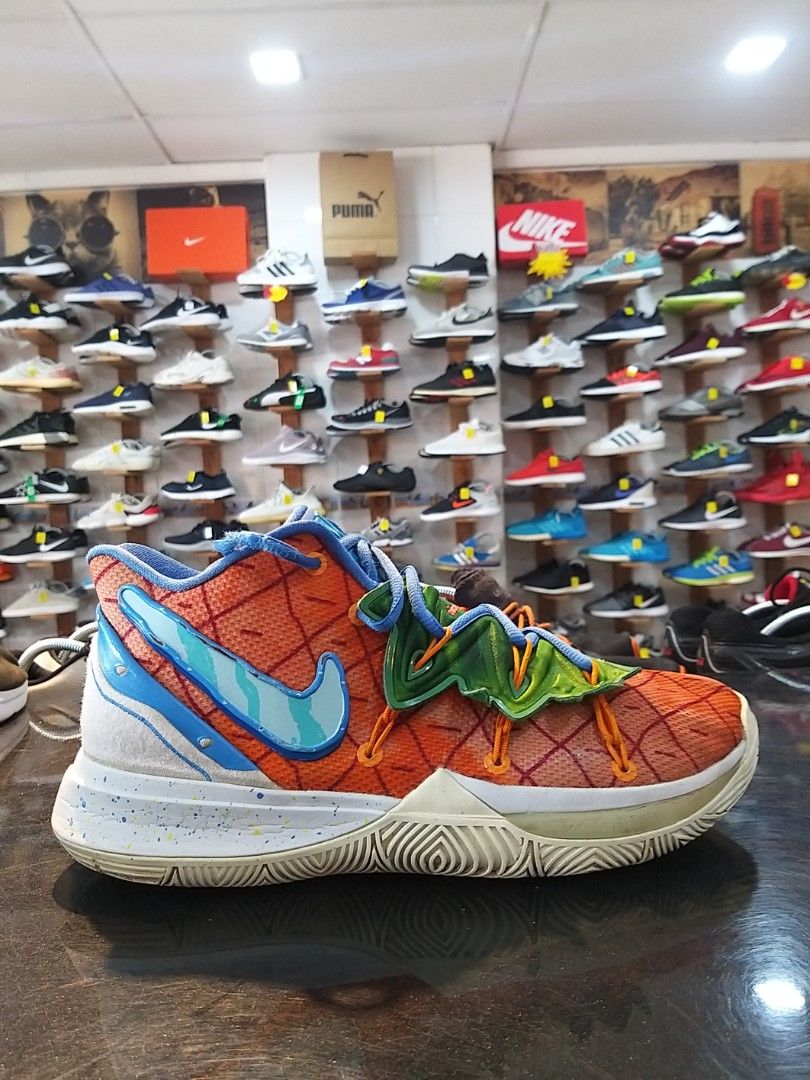 42 58 Nike Kyrie 5 Spangebob Pineapple