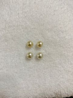 7mm Akoya 金色珍珠耳環（超光淺金色～少有）