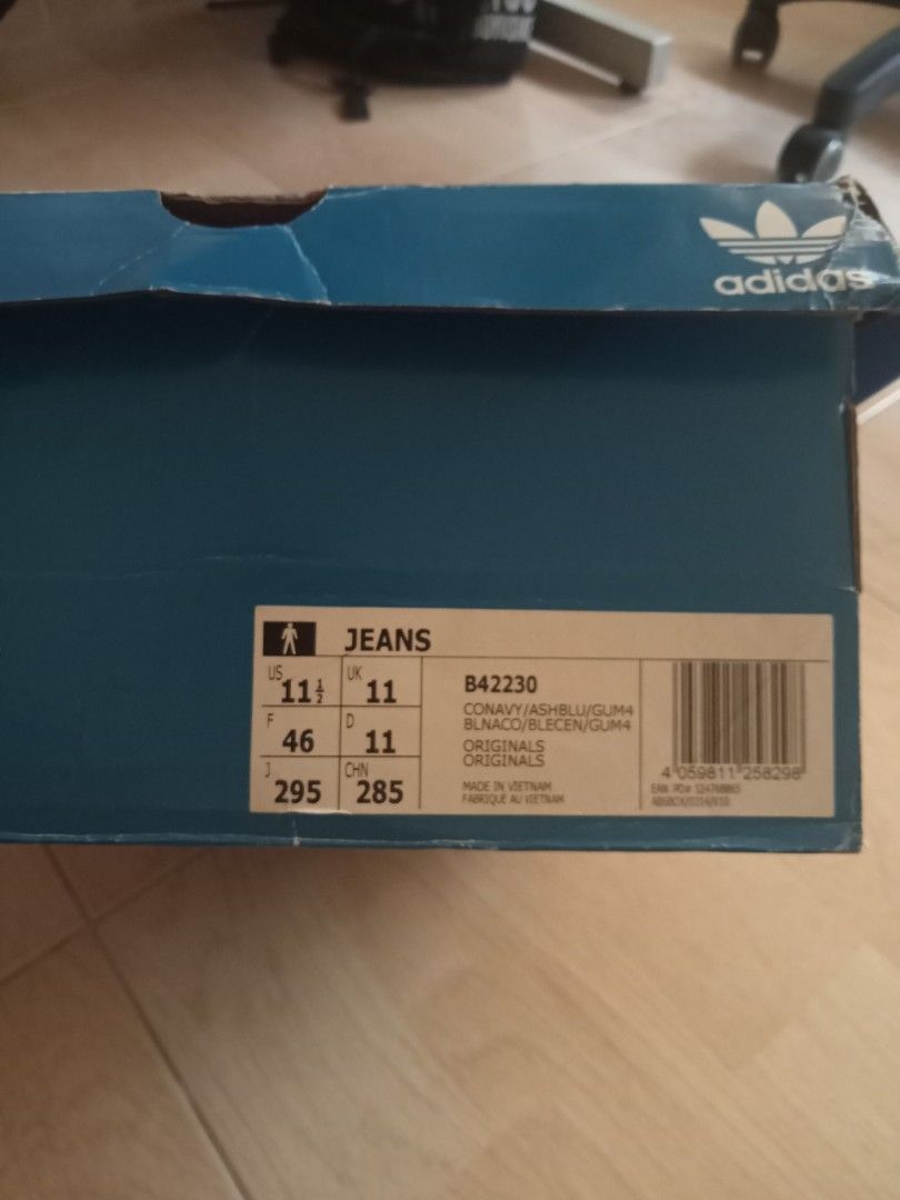Adidas jeans 2025 size 11