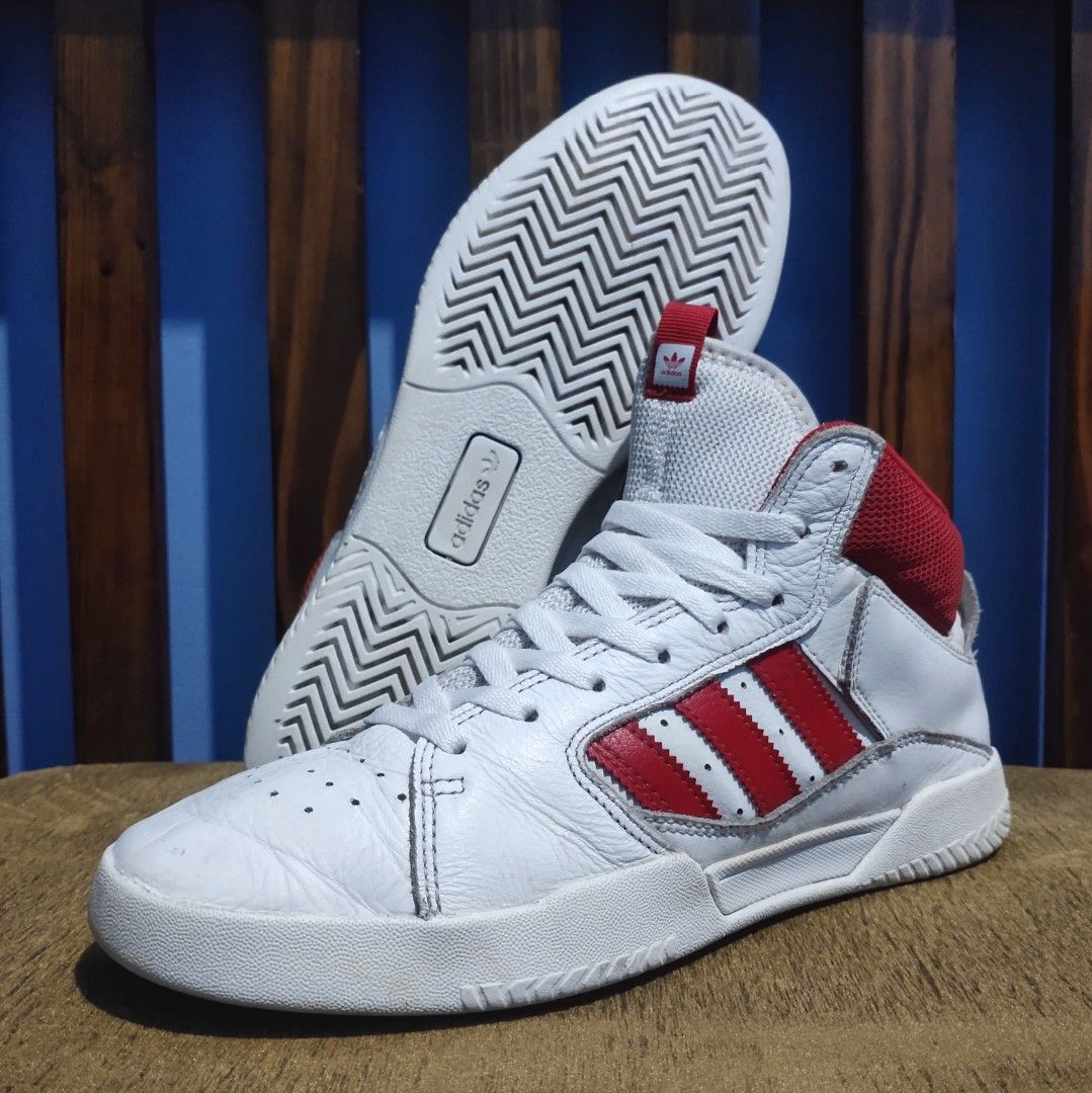 Adidas originals store vrx mid wp