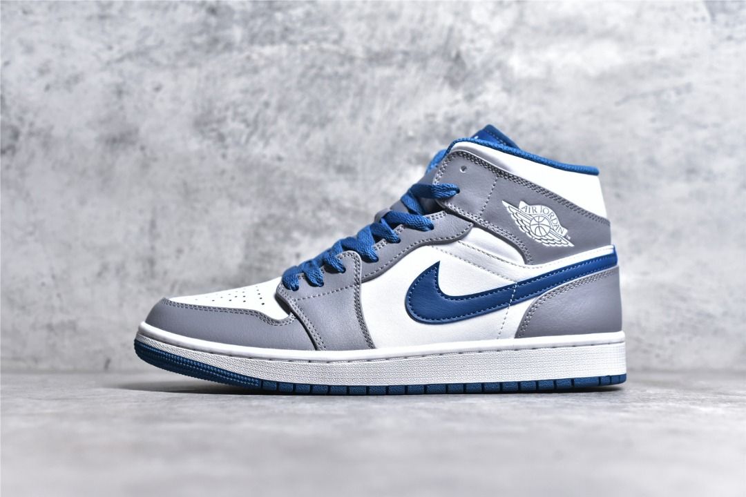 Nike air jordan retro blue and white new arrivals