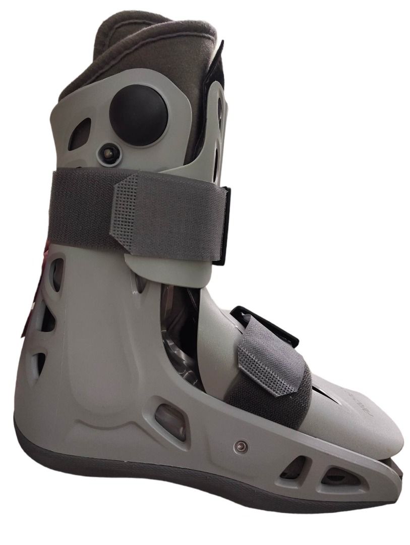 Aircast AIRSELECT Short Walking Boot Size Medium, Health & Nutrition