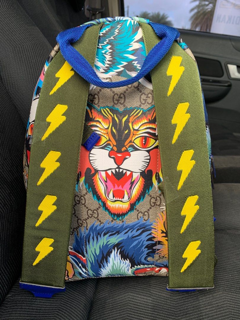 Gucci wolf backpack top