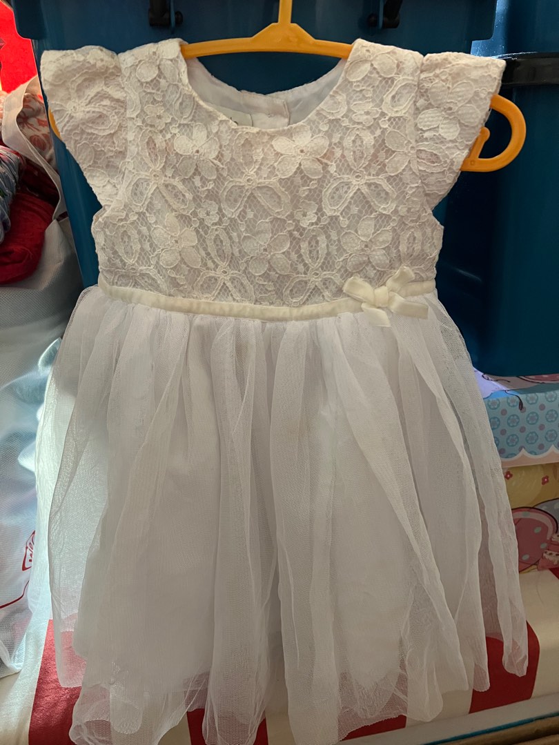 White dress 9 clearance months