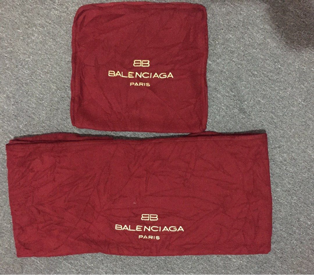 Balenciaga online blanket price
