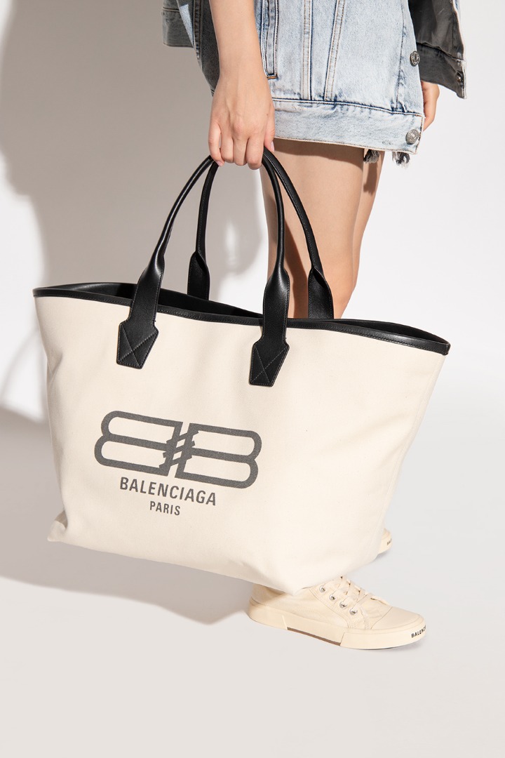【新品・国内即発】BALENCIAGA 689271 2108S 9260 JUMBO トート BALENCIAGA 全品5%OFFクーポン☆31日迄☆バレンシアガ 689271