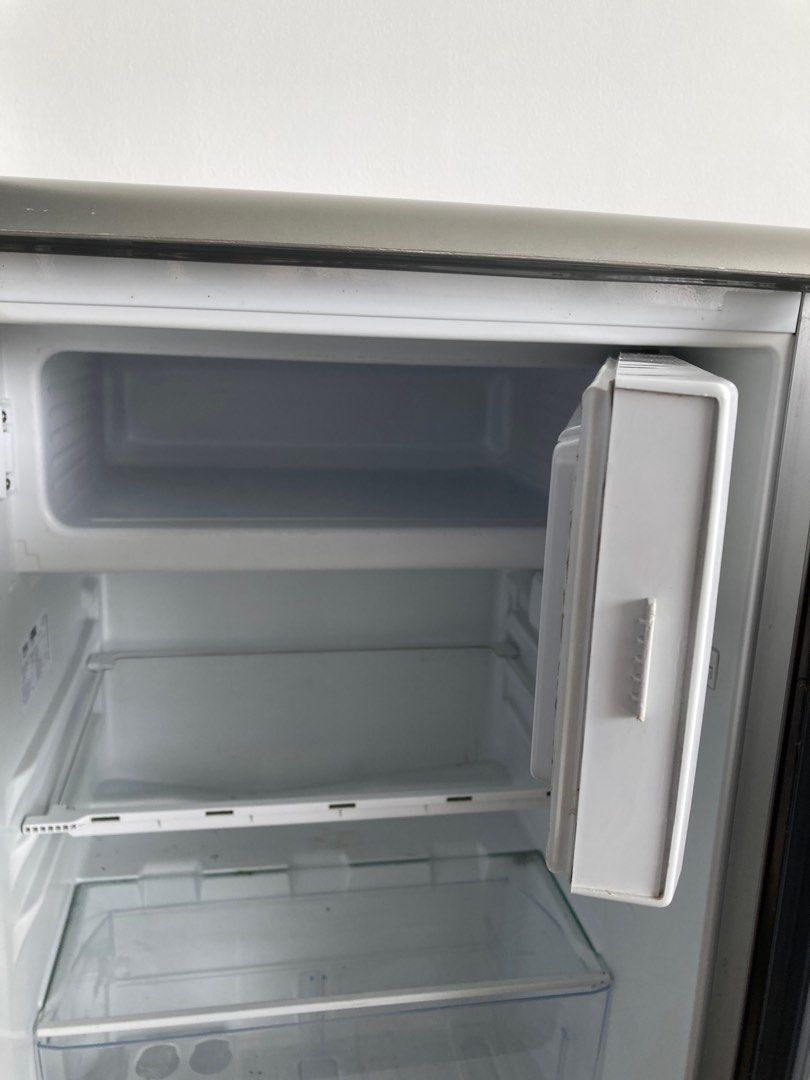 Beko Mini Bar Fridge with Freezer, TV & Home Appliances, Kitchen