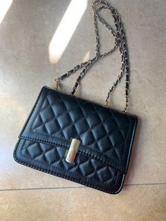 Black Korean Sling Bag