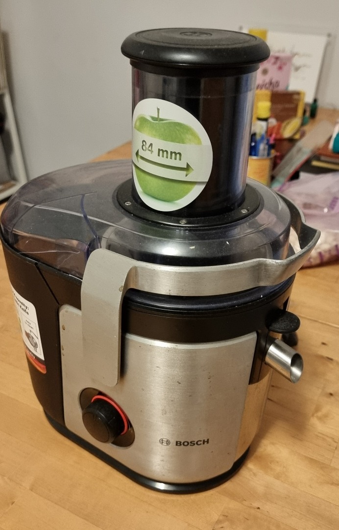 Bosch large juicer, TV & Home Appliances, Kitchen Appliances, Juicers