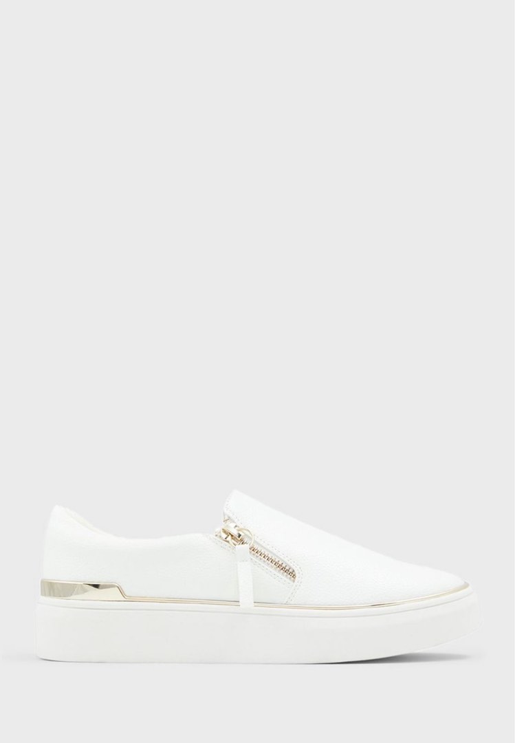 Ariana slip discount on sneaker