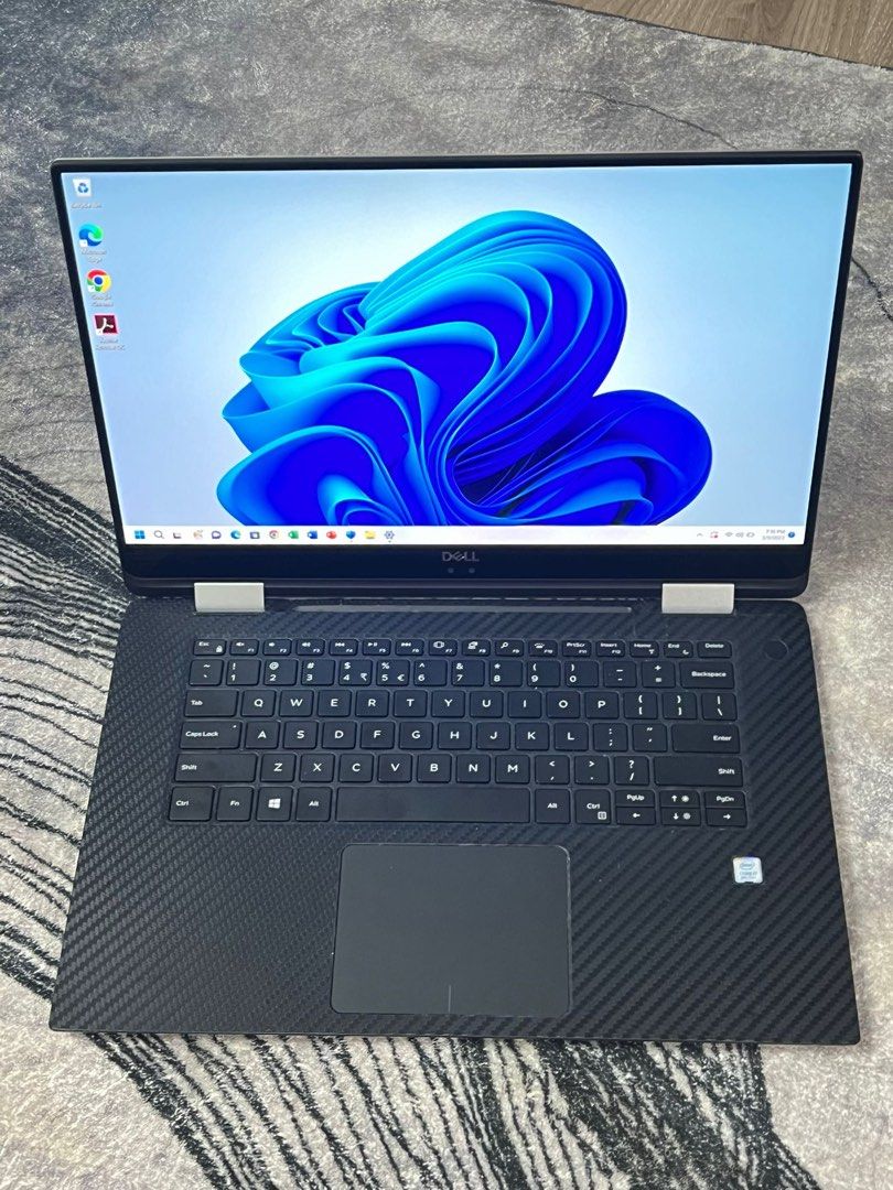 Dell XPS 15 9575 2in1 Laptop/ 15.6 FHD InfinityEdge Touch/ i7-8705G/16GB/ 512GB/ Radeon RX Vega M GL Graphics 4GB / Windows 11 Microsoft Office 2021