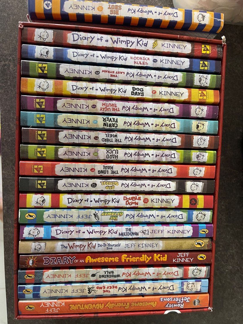 Diary of Wimpy kid 19 books, Hobbies & Toys, Books & Magazines