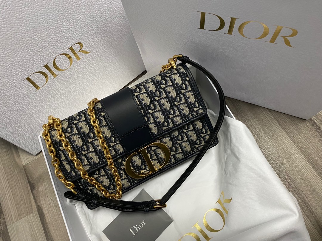 Dior Montaigne 30, Luxury, Bags & Wallets on Carousell