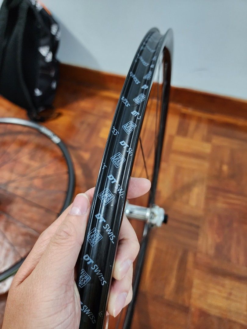 dt swiss r23 spline disc