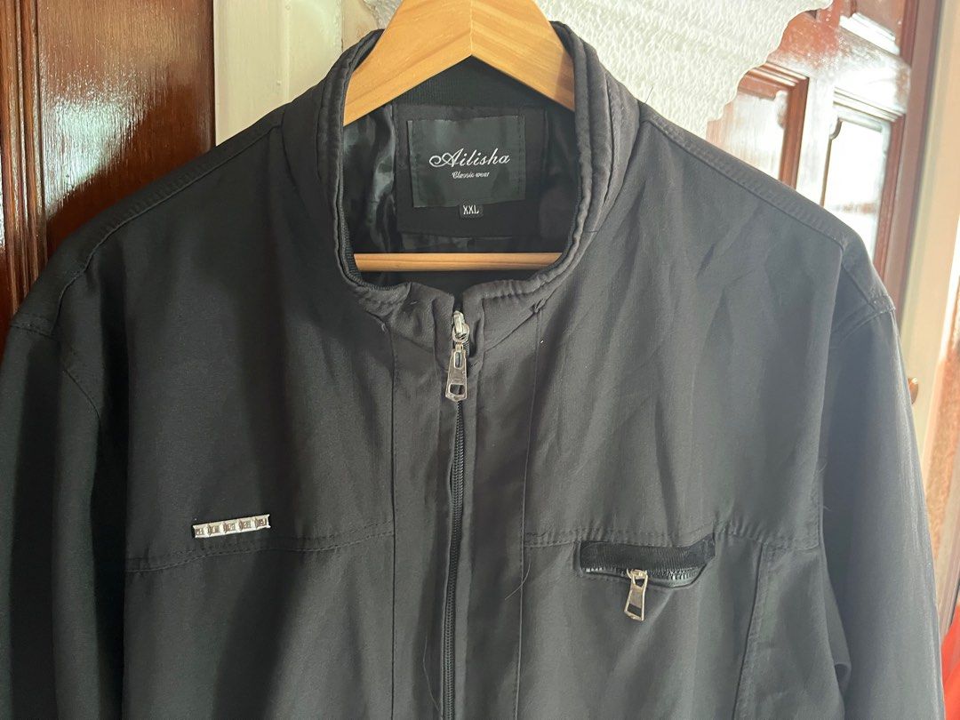 Elegant shop black jacket
