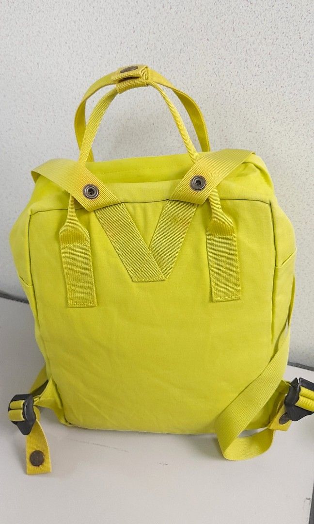 Bright sale yellow kanken