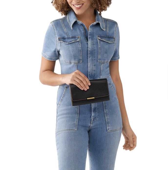 Fossil Jori Wallet Crossbody in Black