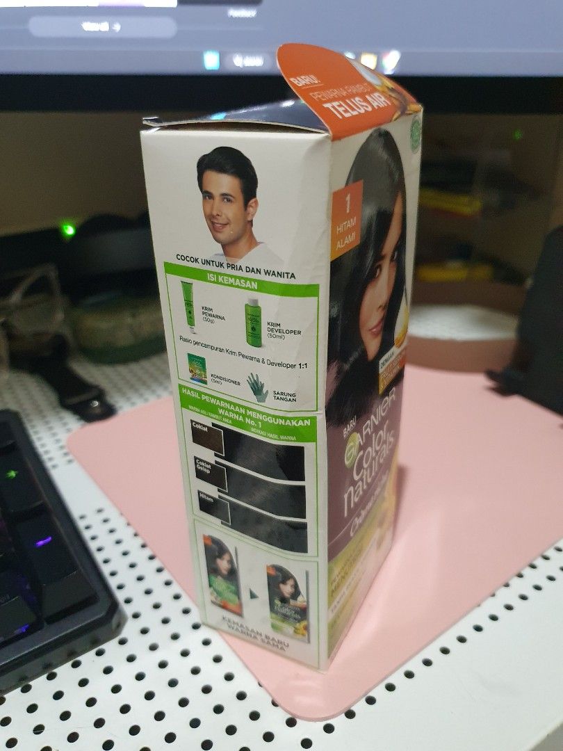 Garnier Color Naturals BlackHitam Alami Telus Air Pewarna Rambut