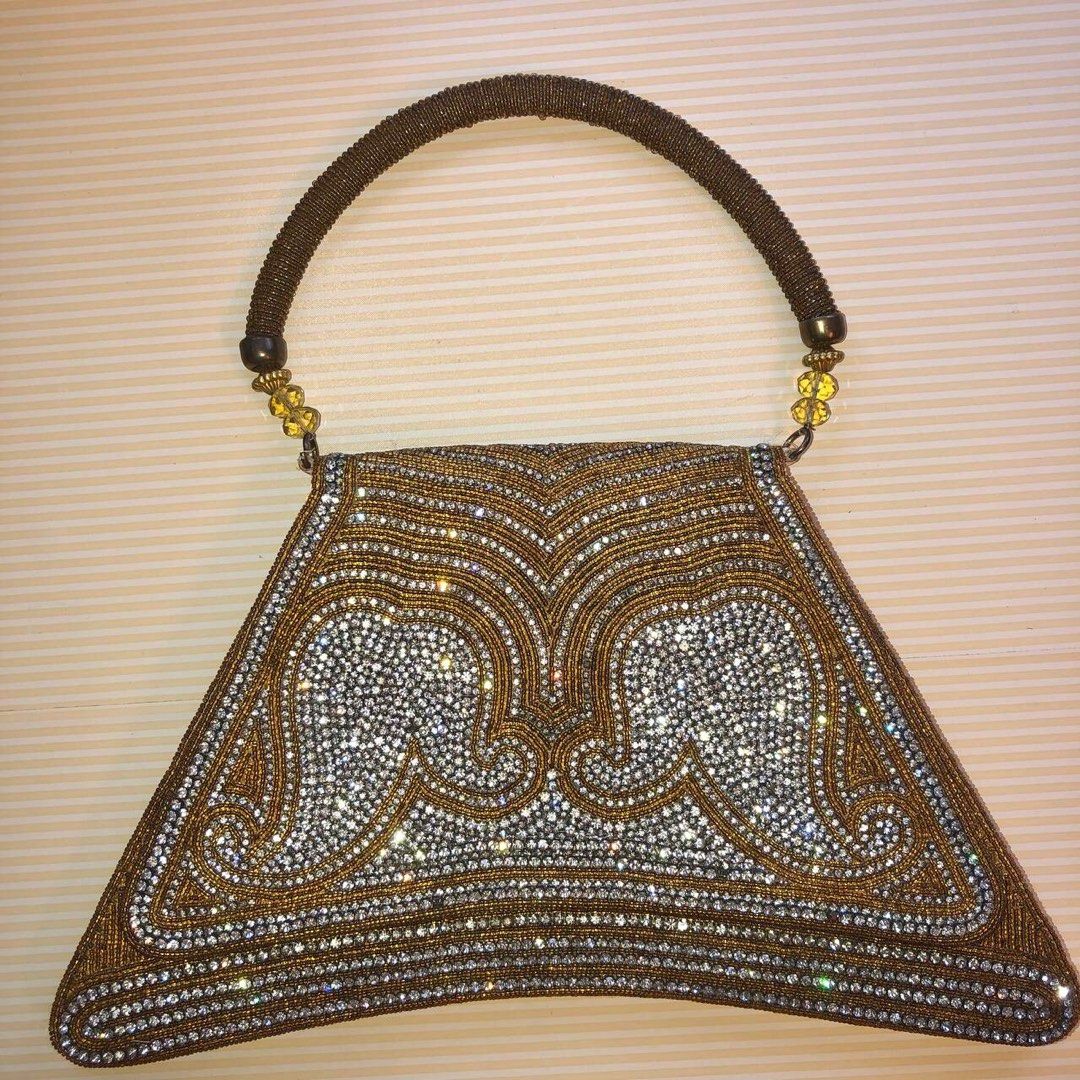 Jeweled clutch purse sales