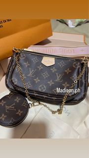 Michael Kors Multi Pochette ala LV!🥰 onhand!!!, Women's Fashion, Bags &  Wallets, Purses & Pouches on Carousell