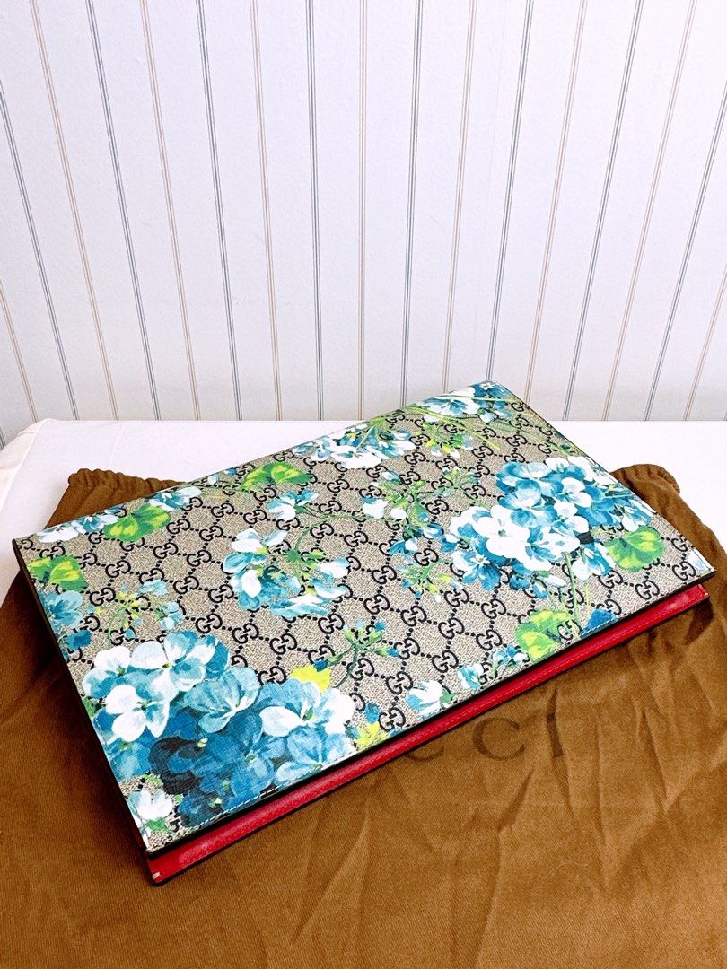 Gucci GG Blooms Clutch Pouch Bag Supreme Guccissima Red Blue