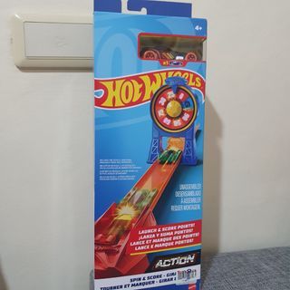 Hot Wheels Spin and Score