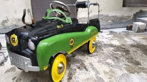 John deere pedal fire truck top