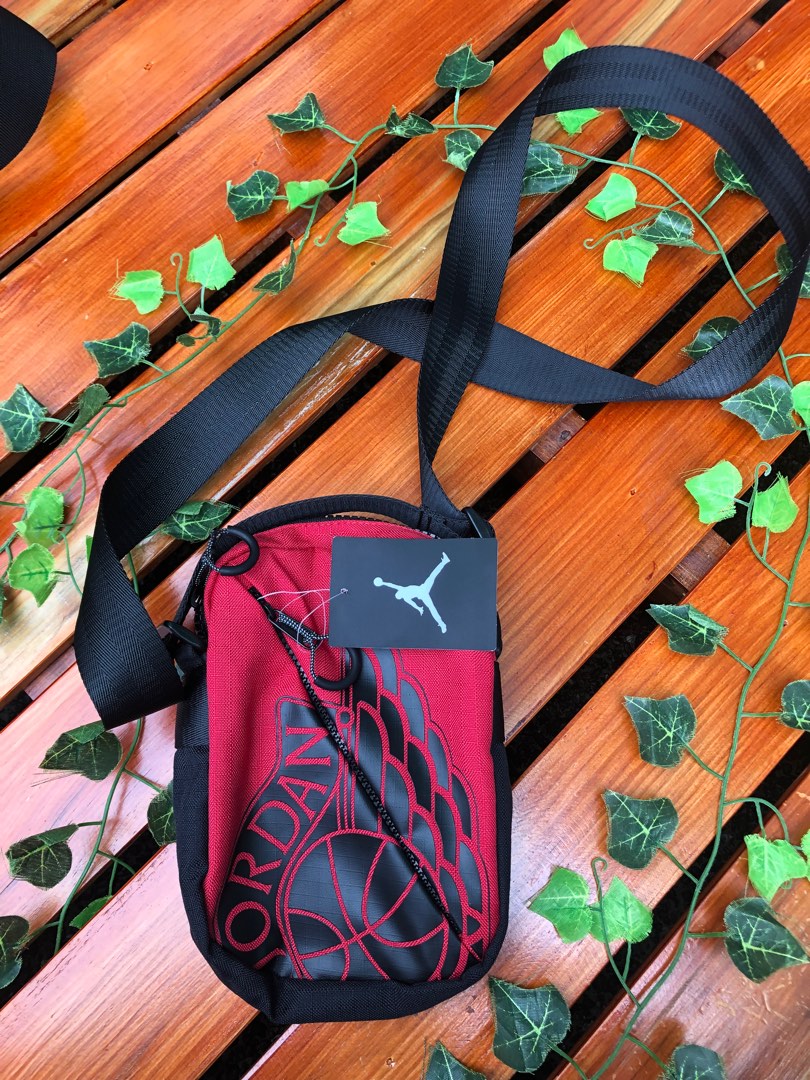 harga sling bag air jordan original