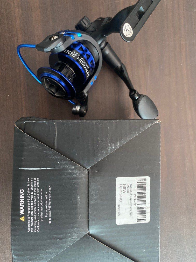 KastKing Centron Spinning Fishing Reel 3000 little defeated, Sports  Equipment, Fishing on Carousell