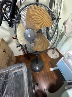 (Category: ) located in . Submitted by rogerleong2121 (Listing ID 1219636583, Image 1). Description: .