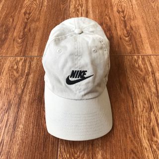 Legit Nike heritage Cap