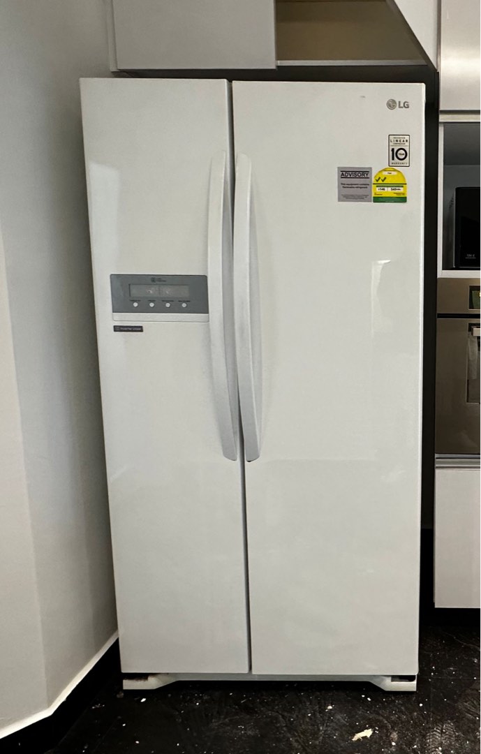 LG fridge for sale 528L, TV & Home Appliances, Kitchen Appliances