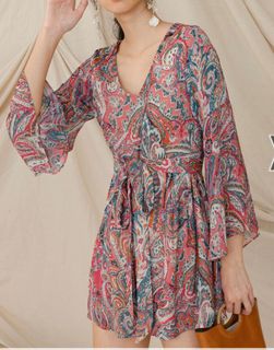 (Category: ) located in . Submitted by closets_loves (Listing ID 1219699999, Image 1). Description: .