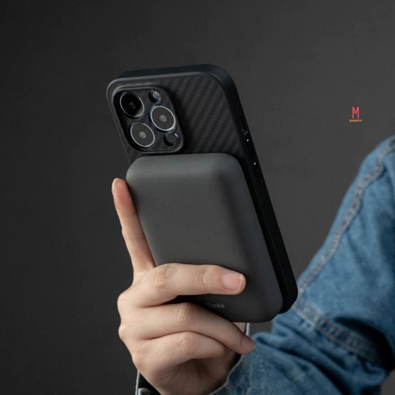 Malaysia BENKS Wireless Power Bank Charger 10000 mAh (3 Months