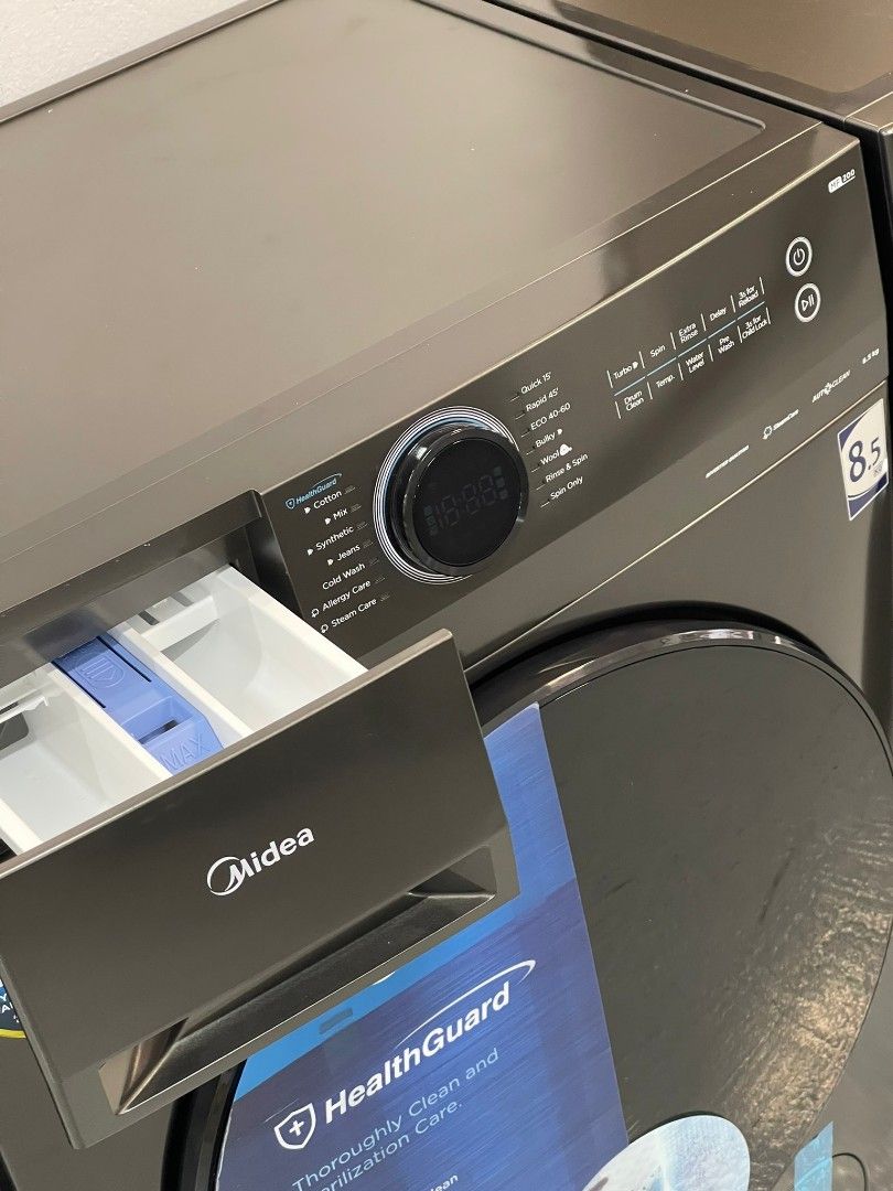 Midea 8.5kg Front Load Inverter Washing Machine (MF200W85B) Display Set