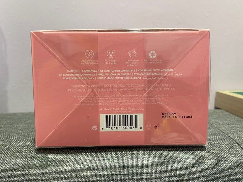 Mod Blush by Ariana Grande Perfume