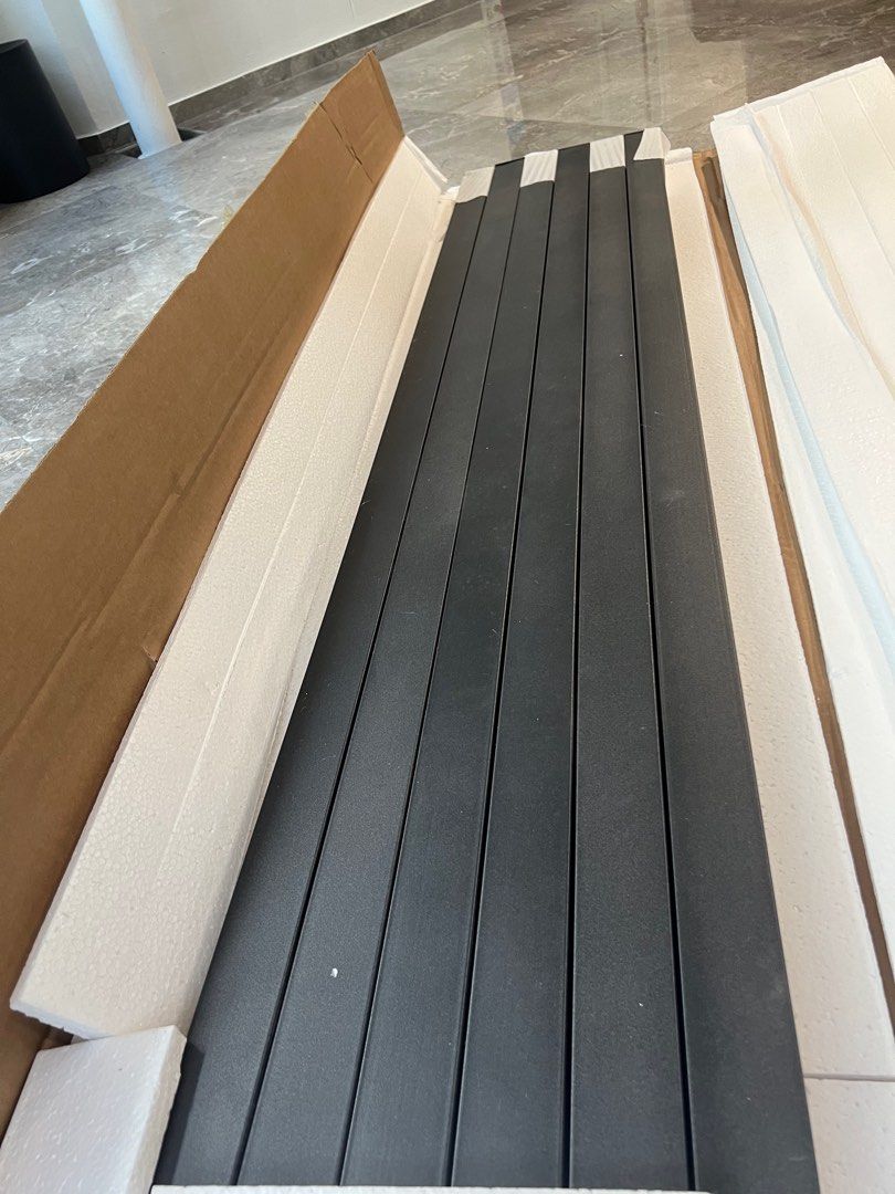 Modern wrought iron partition, Furniture & Home Living, Home Decor