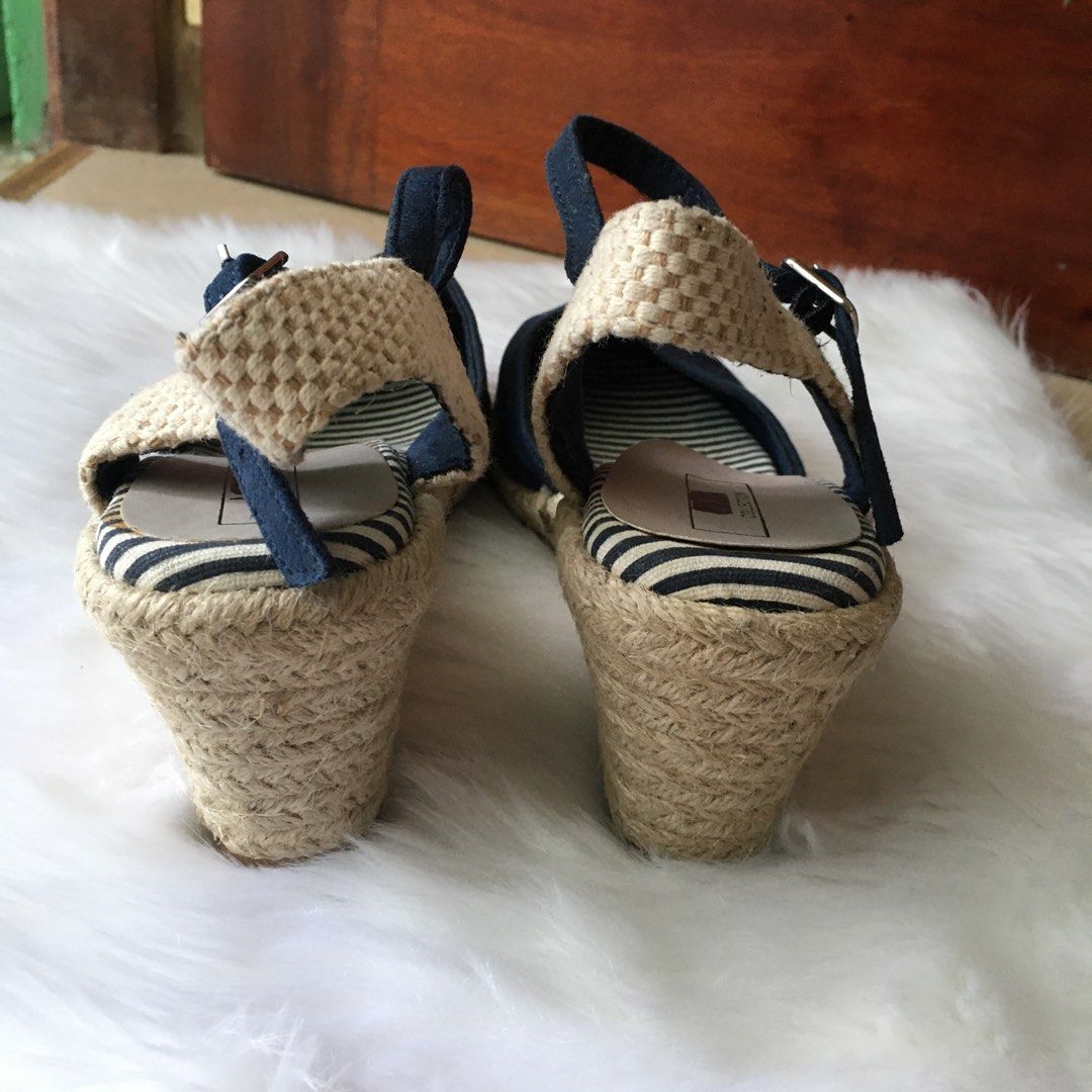 M S Marks and Spencer Wedge Sandals size 7.5 Women s Fashion