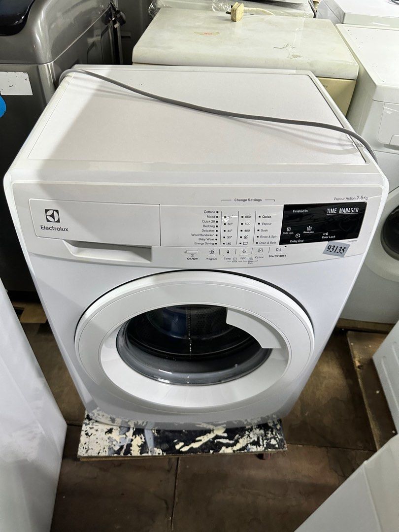 MUST BUY! ELECTROLUX 7.5KG FrontLoad Washing Machine EWF85743 (93135