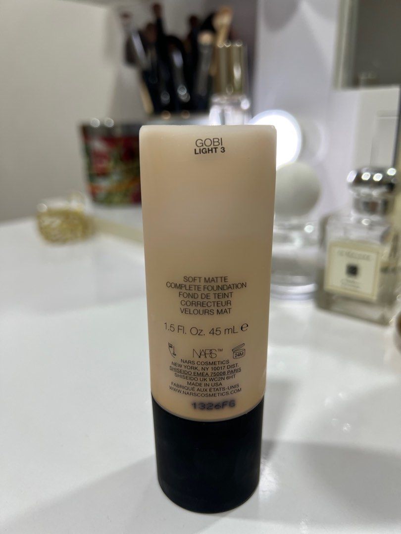 I bought the new NARS Soft Matte Complete Foundation in Gobi and I