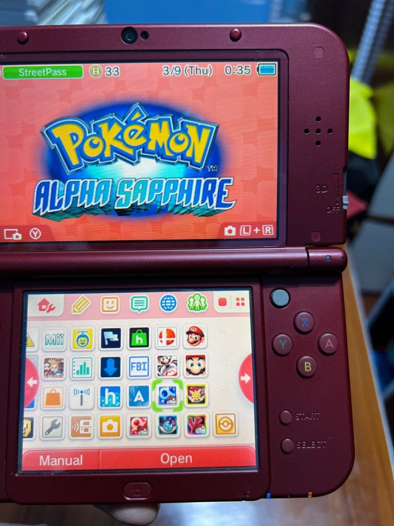 New Nintendo 3DS XL Metallic Red (IPS Top Screen & CFW w/32gb mmc