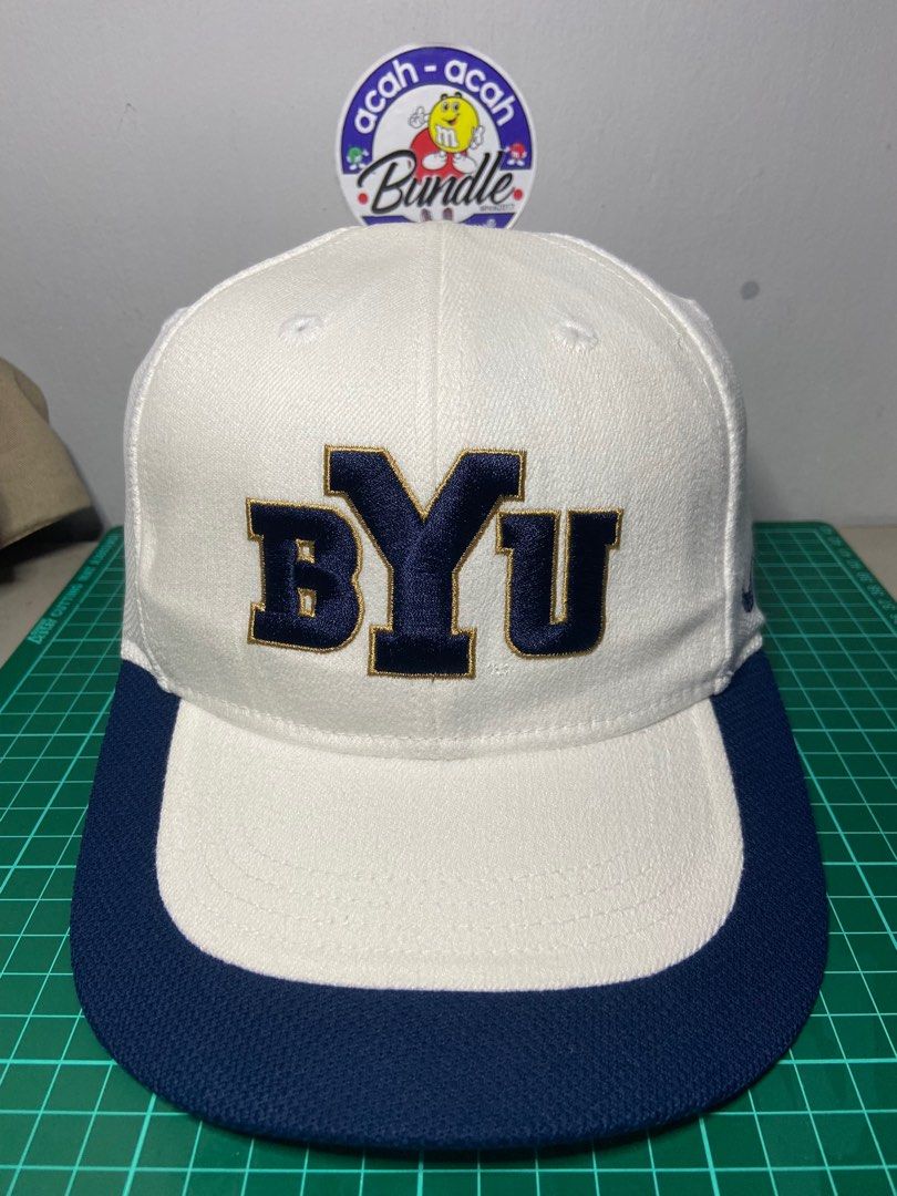 NIKE VINTAGE BYU CAP, Men's Fashion, Watches & Accessories, Cap & Hats