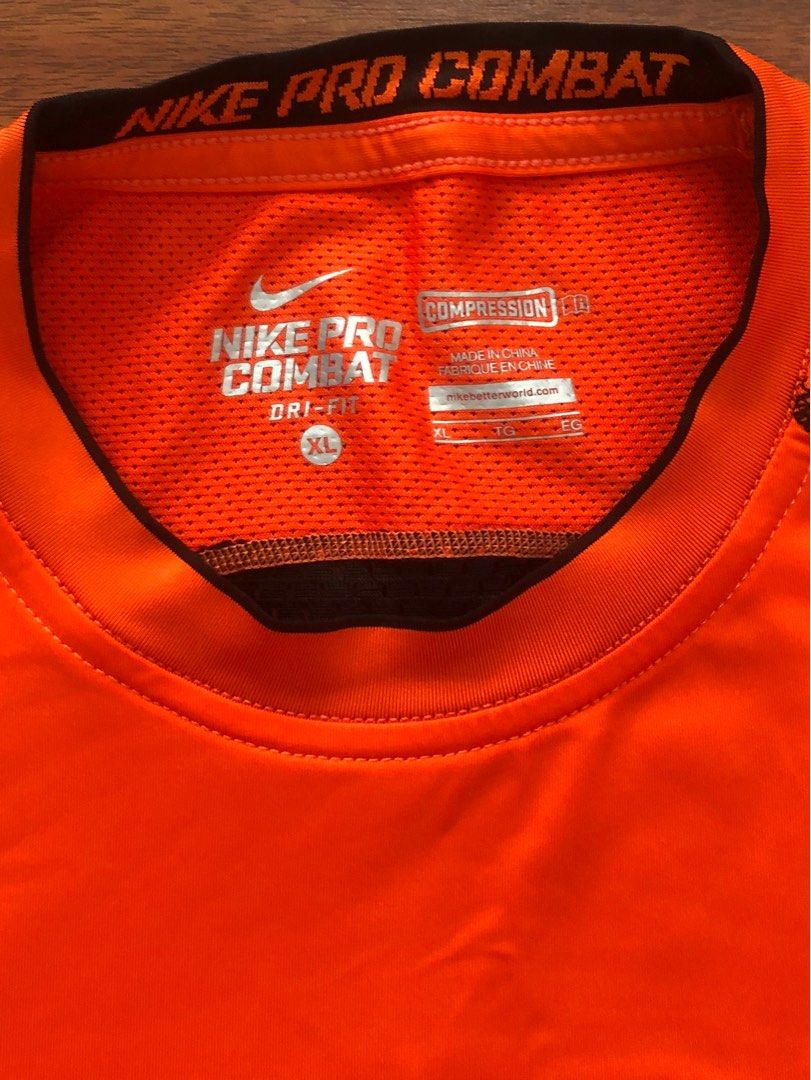 padded compression shirt nike