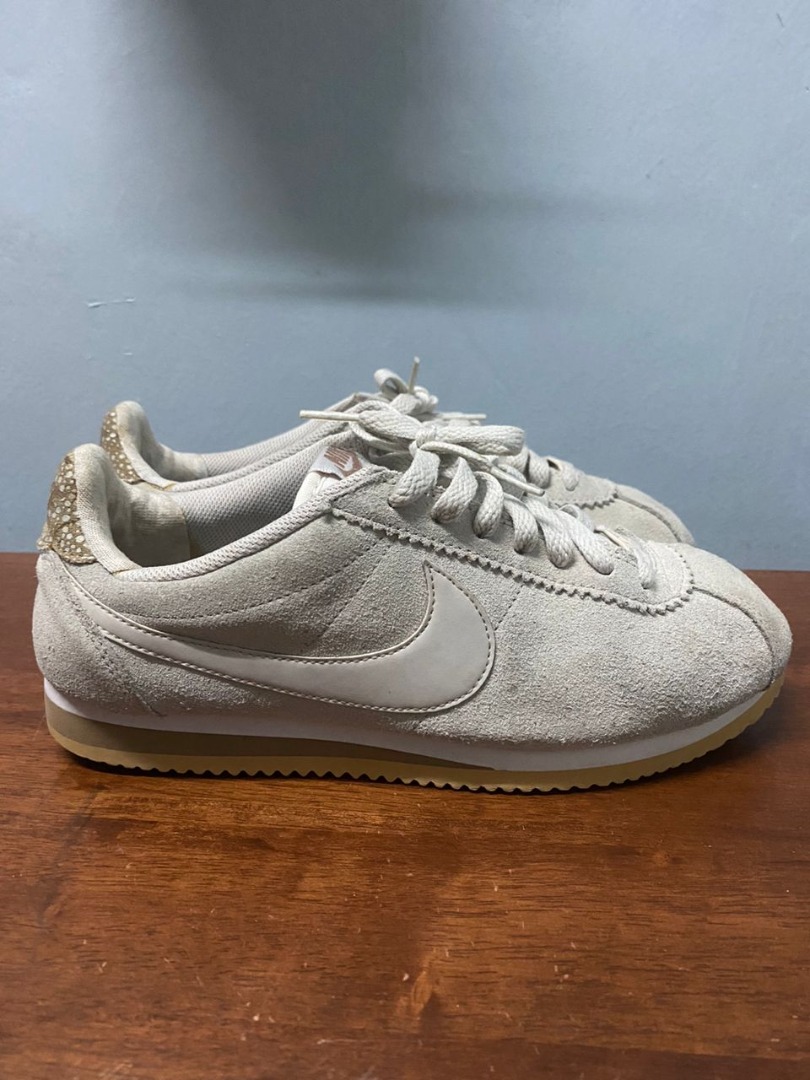 Nike cortez suede clearance sand