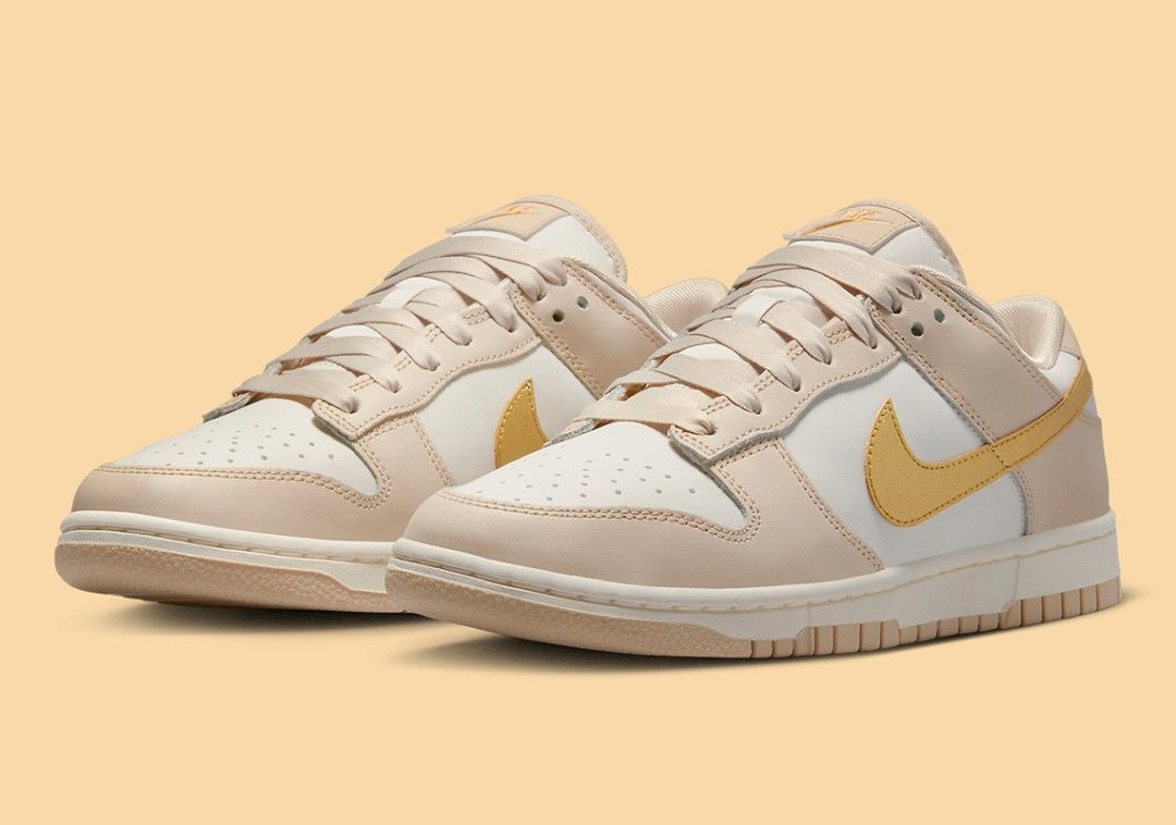 Womens nike with gold swoosh clearance